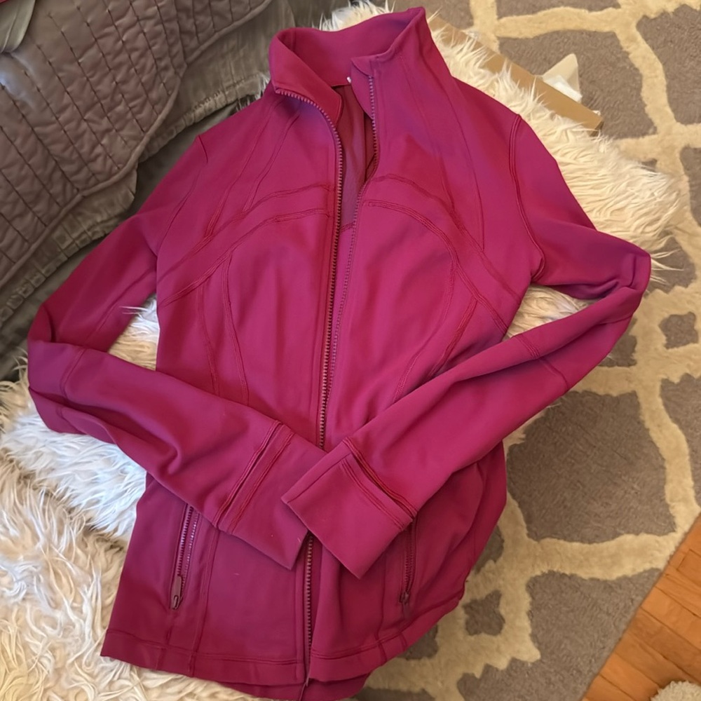 Lululemon define jacket size 8